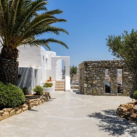 Villa E *