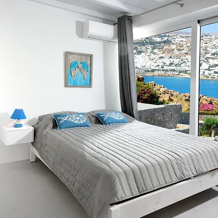 E * Mykonos Town
